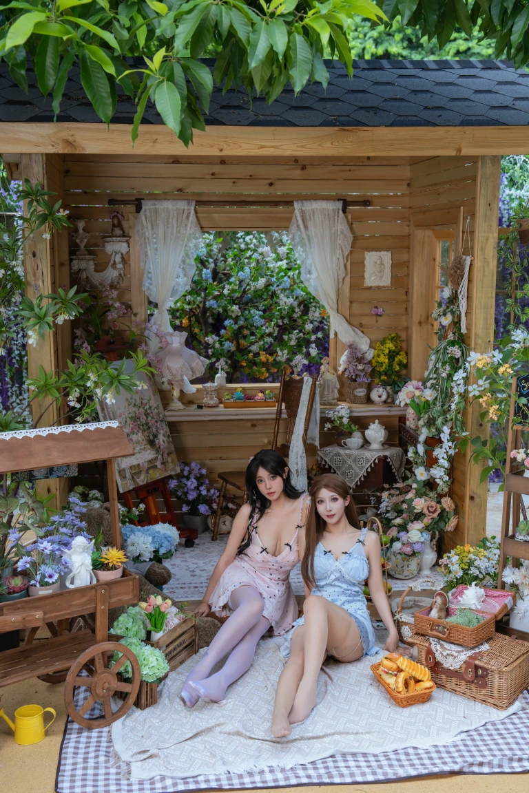 奈汐酱nice&奶桃桃《花眠》主题写真：90张全套美图，含1个视频