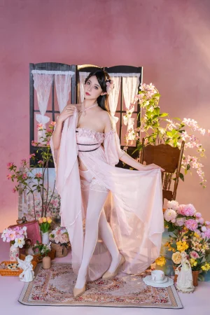 奈汐酱nice《粉红茶事》主题写真：78张全套美图