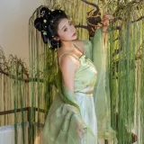 奈汐酱nice《拾翠》主题写真：90张全套美图，含1个视频