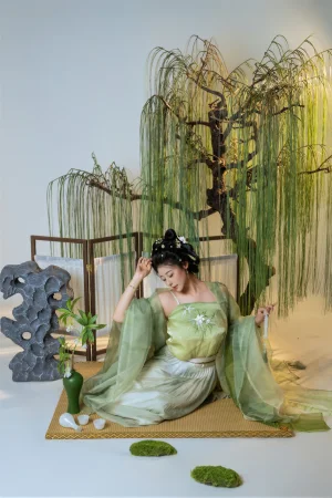奈汐酱nice《拾翠》主题写真：90张全套美图，含1个视频