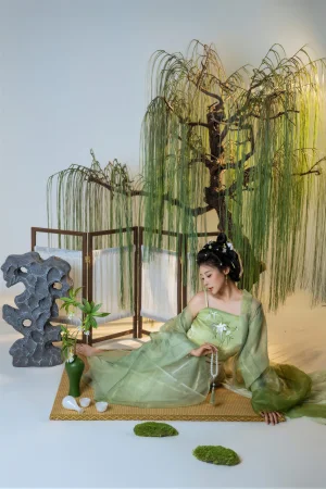 奈汐酱nice《拾翠》主题写真：90张全套美图，含1个视频