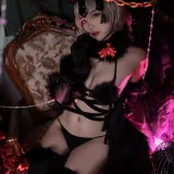 二佐Nisa《Fate黑贞万圣节》主题写真：20张全套美图