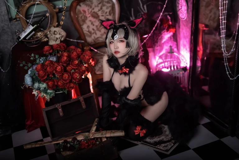 二佐Nisa《Fate黑贞万圣节》主题写真：20张全套美图