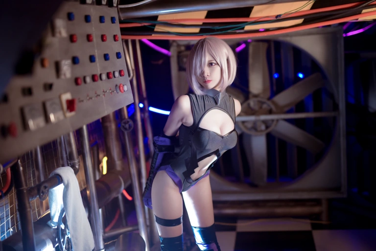 二佐Nisa《Fate玛修训练》主题写真：26张全套美图
