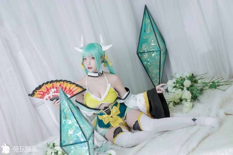 二佐Nisa《Fate清姬》主题写真：9张全套美图
