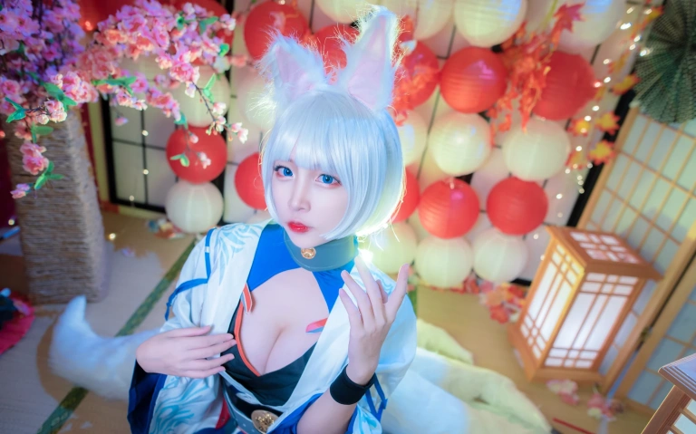 二佐Nisa《碧蓝航线 加贺》主题写真：40张全套美图