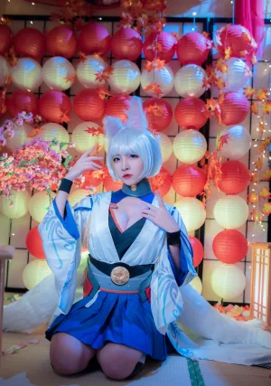 二佐Nisa《碧蓝航线 加贺》主题写真：40张全套美图