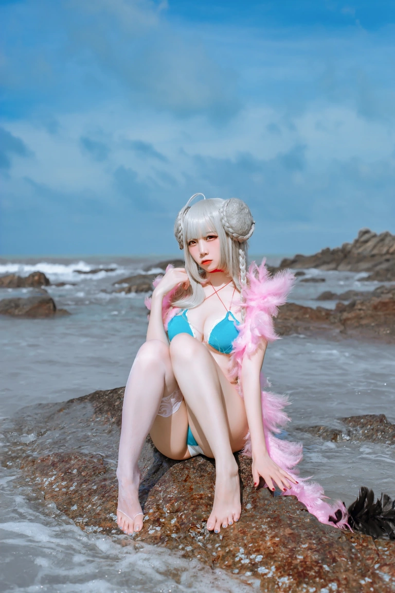 二佐Nisa《碧蓝可畏泳装》主题写真：27张全套美图