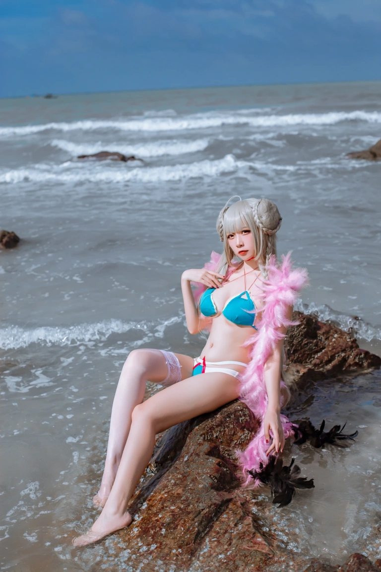 二佐Nisa《碧蓝可畏泳装》主题写真：27张全套美图