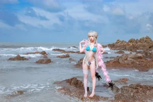 二佐Nisa《碧蓝可畏泳装》主题写真：27张全套美图