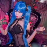 二佐Nisa《初音》主题写真：29张全套美图