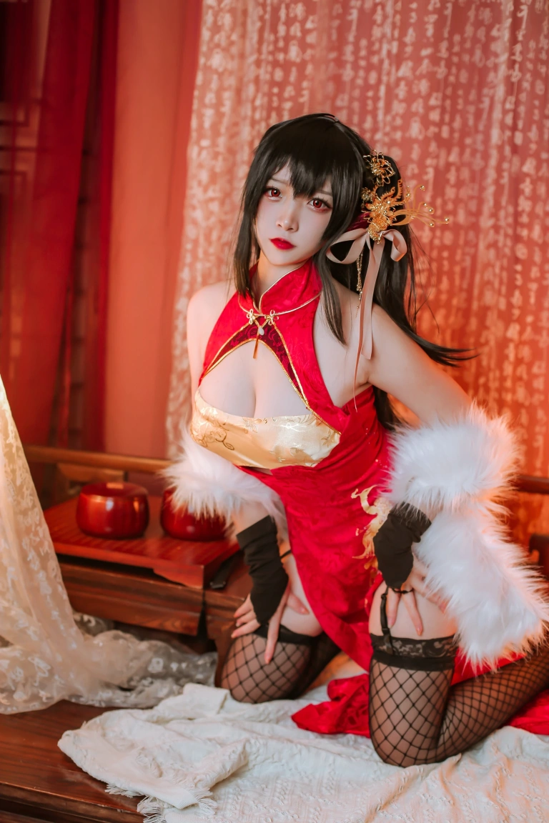 二佐Nisa《大凤旗袍》主题写真：41张全套美图