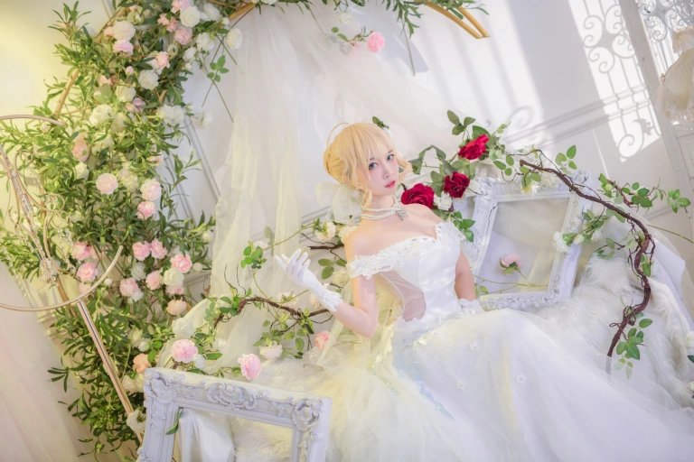 二佐Nisa《花嫁》主题写真：40张全套美图