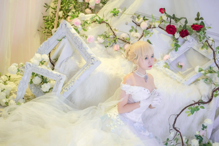 二佐Nisa《花嫁》主题写真：40张全套美图