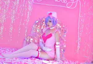 二佐Nisa《蕾姆1号本 蕾姆护士1》主题写真：40张全套美图
