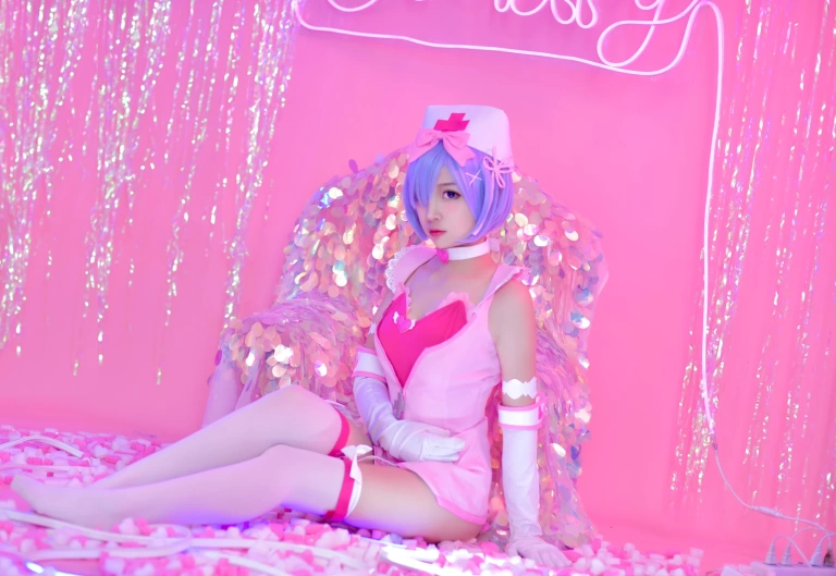 二佐Nisa《蕾姆1号本 蕾姆护士1》主题写真：40张全套美图