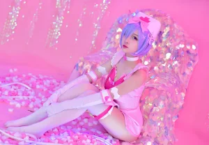 二佐Nisa《蕾姆1号本 蕾姆护士1》主题写真：40张全套美图