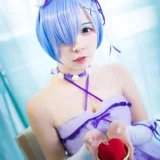 二佐Nisa《蕾姆1号本 生日》主题写真：12张全套美图