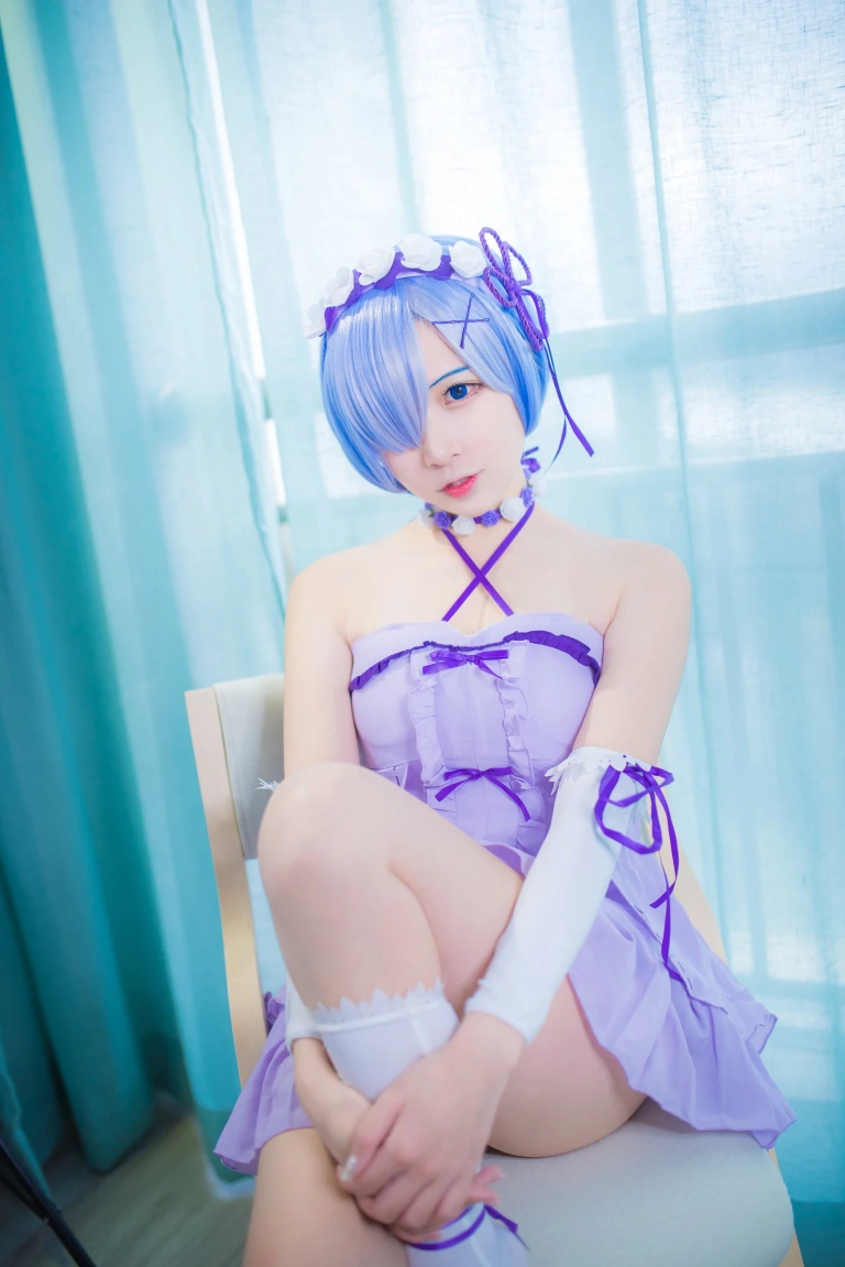 二佐Nisa《蕾姆1号本 生日》主题写真：12张全套美图