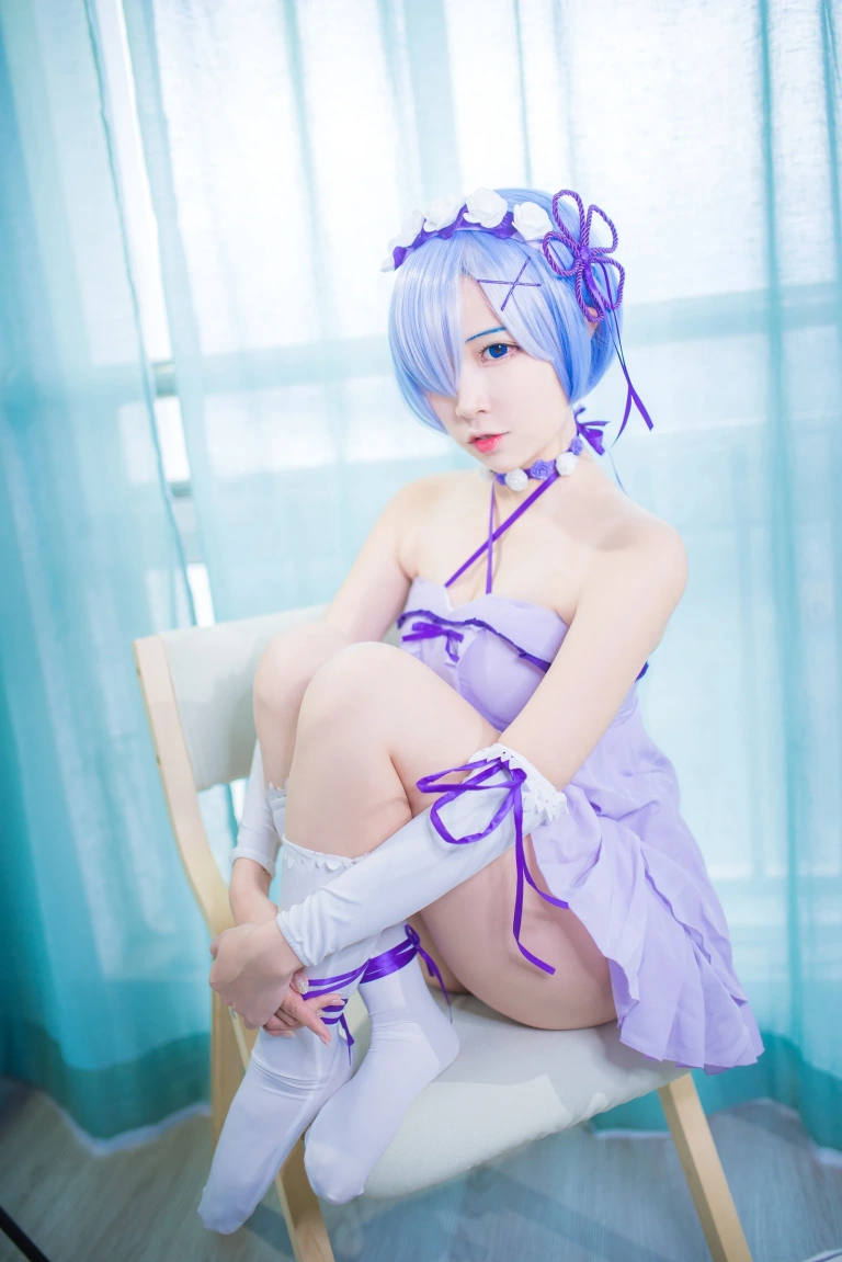 二佐Nisa《蕾姆1号本 生日》主题写真：12张全套美图