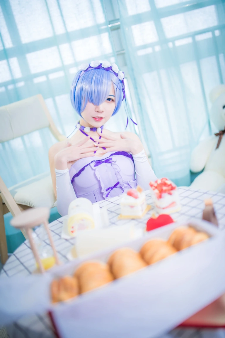 二佐Nisa《蕾姆1号本 生日》主题写真：12张全套美图