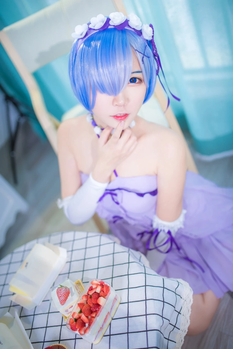 二佐Nisa《蕾姆1号本 生日》主题写真：12张全套美图