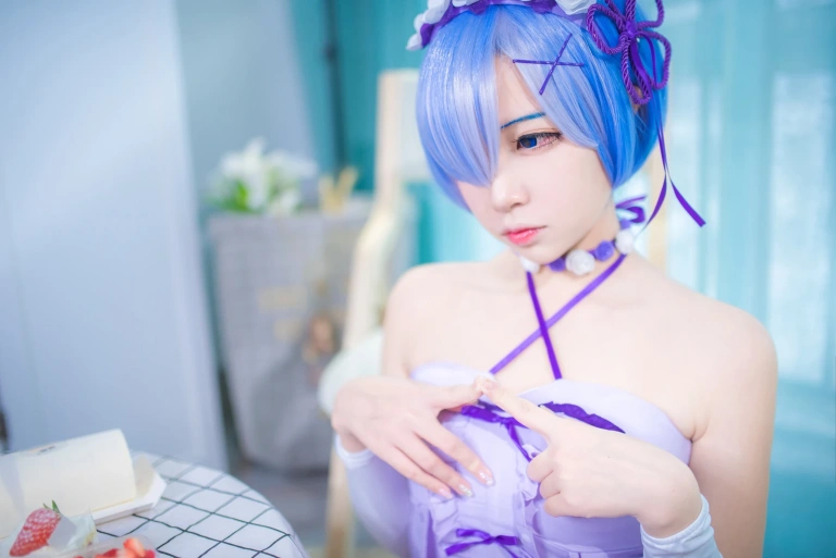 二佐Nisa《蕾姆1号本 生日》主题写真：12张全套美图