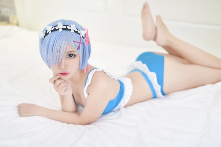二佐Nisa《蕾姆1号本 泳衣1》主题写真：3张全套美图