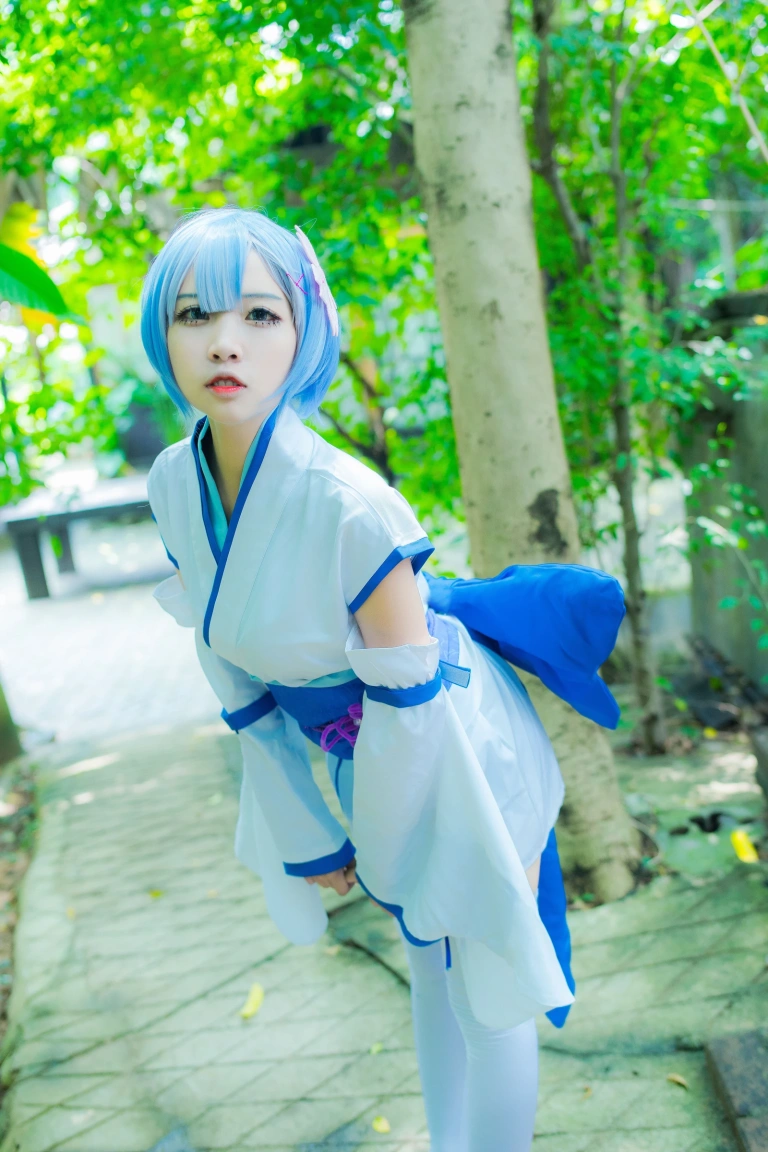二佐Nisa《蕾姆1号本 幼年》主题写真：24张全套美图