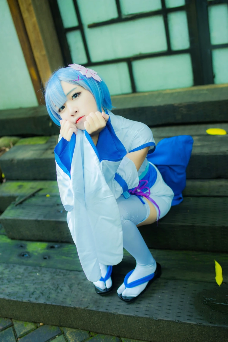 二佐Nisa《蕾姆1号本 幼年》主题写真：24张全套美图
