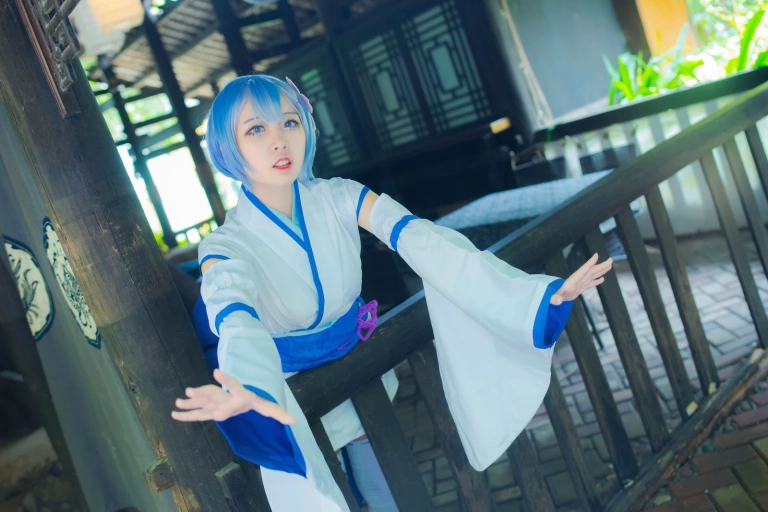 二佐Nisa《蕾姆1号本 幼年》主题写真：24张全套美图