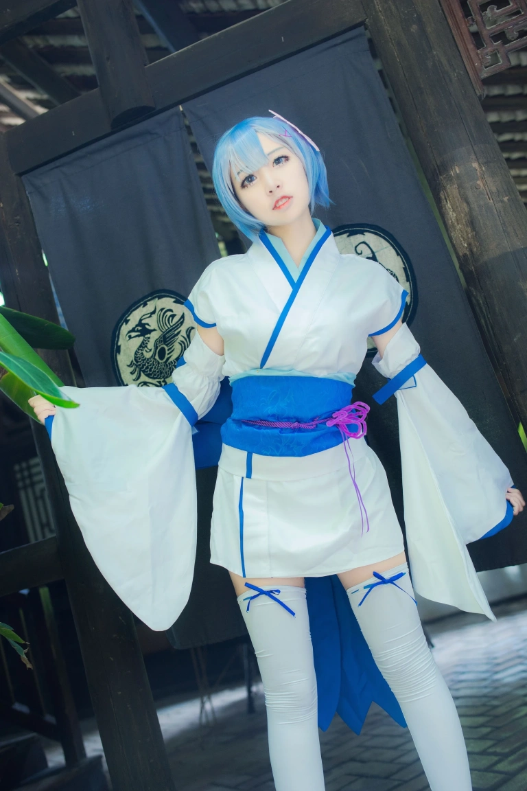 二佐Nisa《蕾姆1号本 幼年》主题写真：24张全套美图