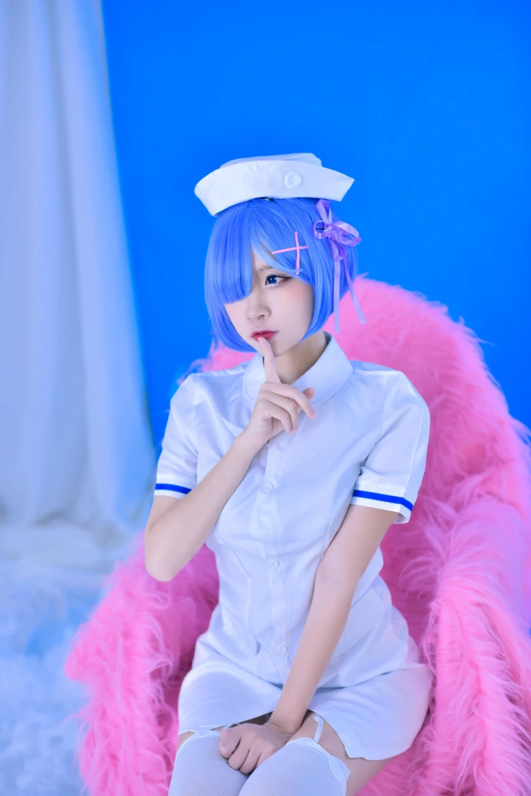 二佐Nisa《蕾姆2号本 蕾姆护士》主题写真：31张全套美图