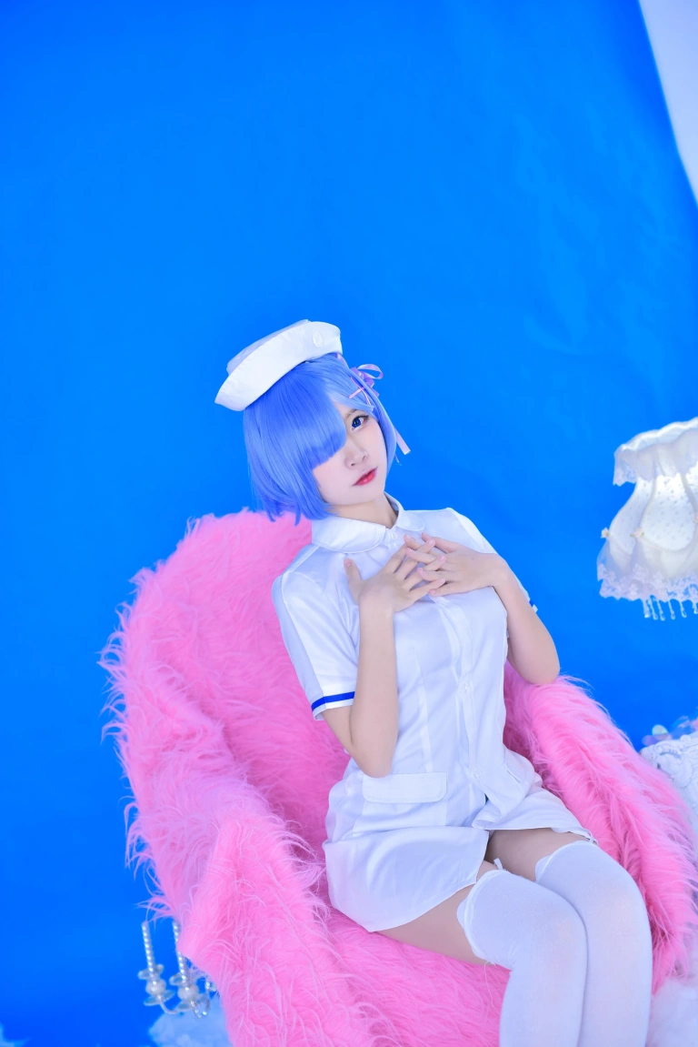 二佐Nisa《蕾姆2号本 蕾姆护士》主题写真：31张全套美图