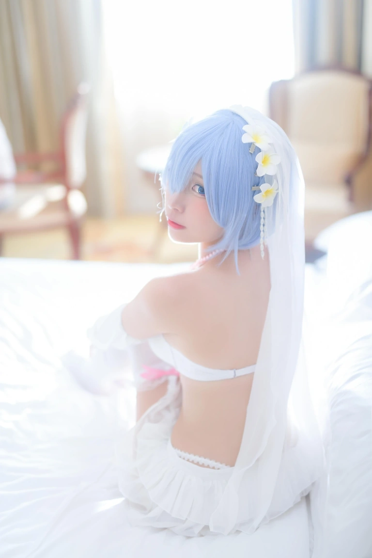 二佐Nisa《蕾姆2号本 蕾姆婚纱》主题写真：35张全套美图