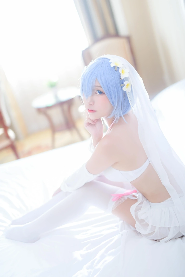 二佐Nisa《蕾姆2号本 蕾姆婚纱》主题写真：35张全套美图