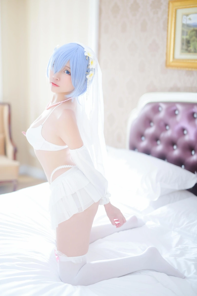 二佐Nisa《蕾姆2号本 蕾姆婚纱》主题写真：35张全套美图