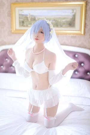 二佐Nisa《蕾姆2号本 蕾姆婚纱》主题写真：35张全套美图