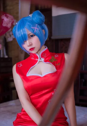 二佐Nisa《蕾姆2号本 蕾姆旗袍》主题写真：30张全套美图