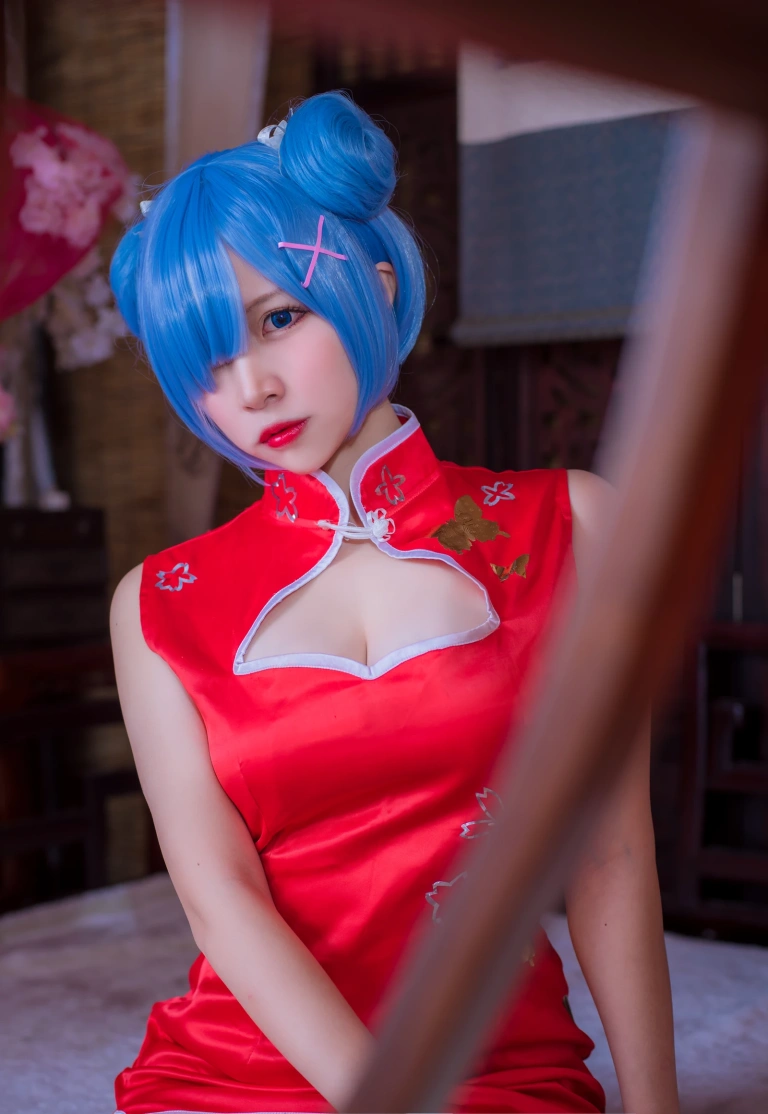 二佐Nisa《蕾姆2号本 蕾姆旗袍》主题写真：30张全套美图