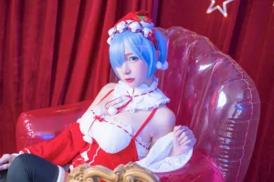 二佐Nisa《蕾姆2号本 蕾姆圣诞》主题写真：46张全套美图