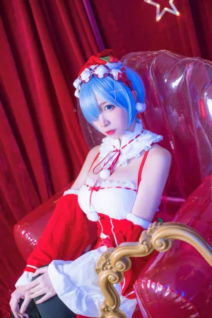 二佐Nisa《蕾姆2号本 蕾姆圣诞》主题写真：46张全套美图