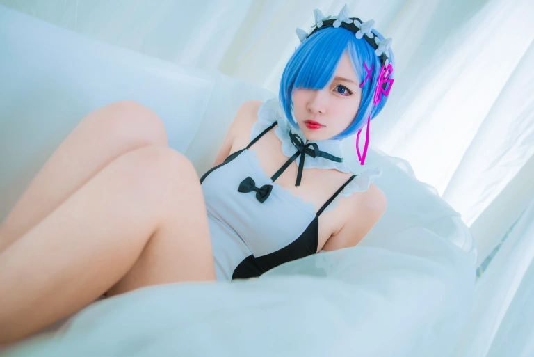 二佐Nisa《蕾姆2号本 蕾姆泳装》主题写真：32张全套美图