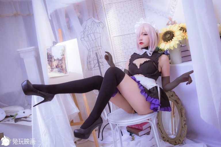 二佐Nisa《玛修女仆》主题写真：7张全套美图