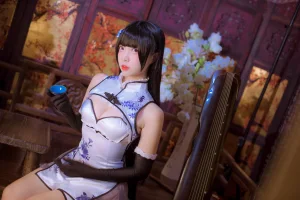 二佐Nisa《瓶儿》主题写真：20张全套美图