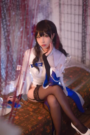 二佐Nisa《旗袍本 95式玉玲珑》主题写真：19张全套美图