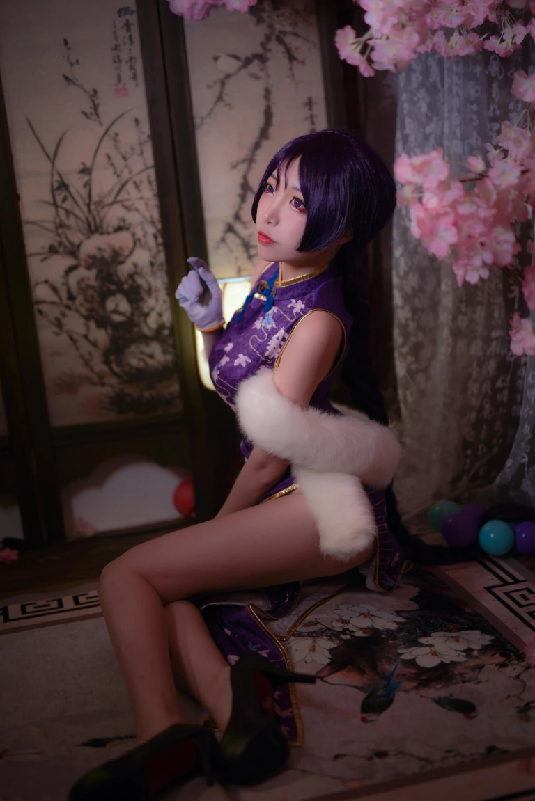 二佐Nisa《旗袍本 Fate奶光旗袍》主题写真：20张全套美图