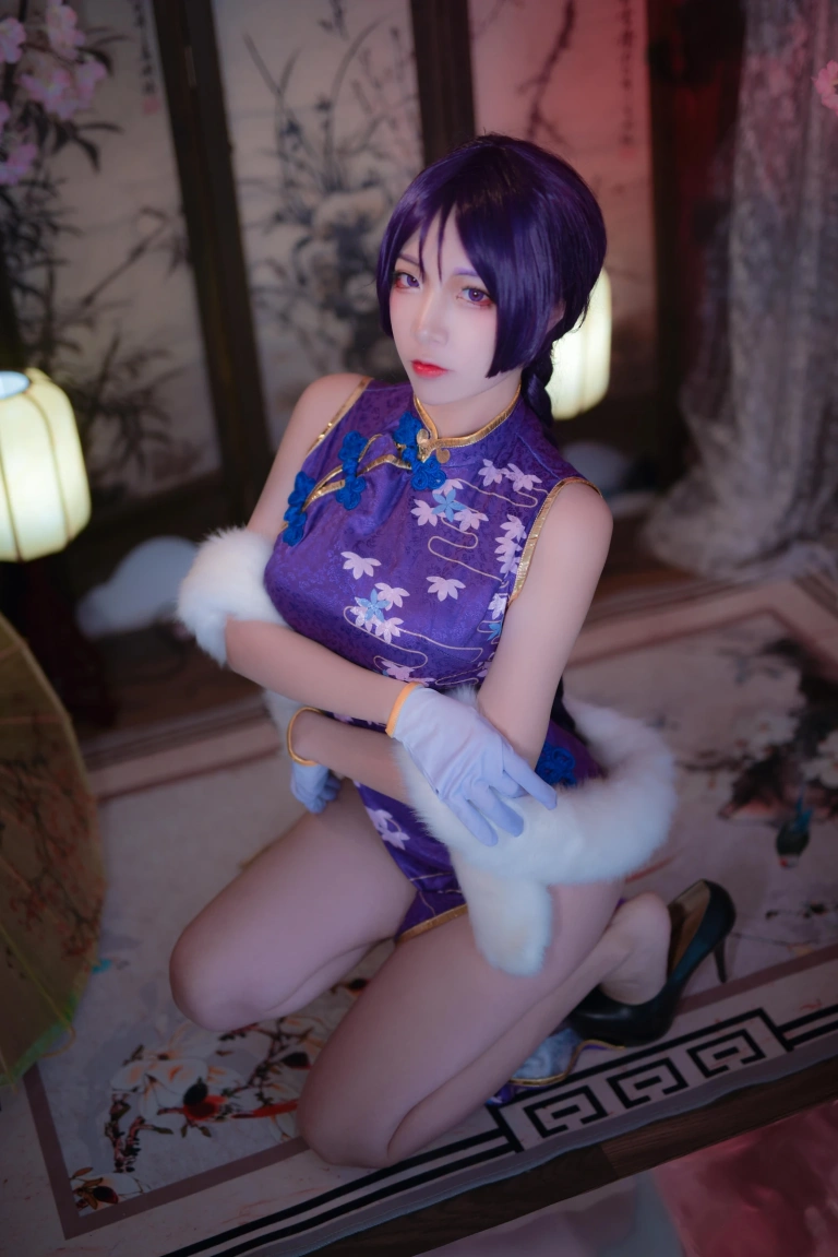 二佐Nisa《旗袍本 Fate奶光旗袍》主题写真：20张全套美图