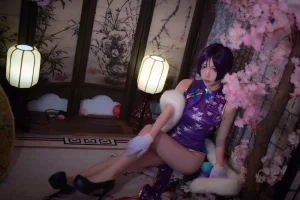 二佐Nisa《旗袍本 Fate奶光旗袍》主题写真：20张全套美图