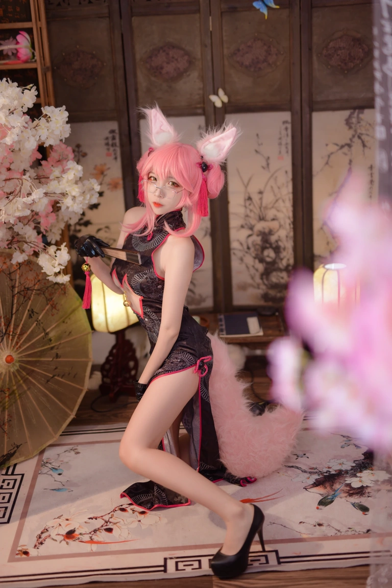 二佐Nisa《旗袍本 Fate旗袍狐》主题写真：28张全套美图